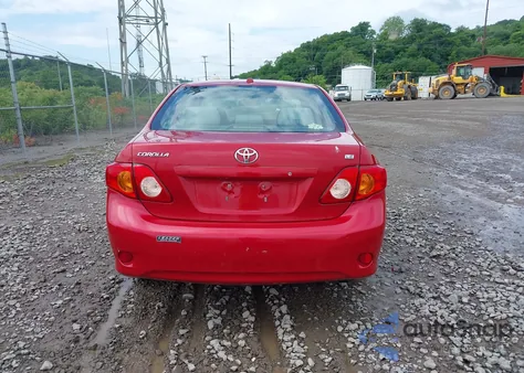 2010 Toyota Corolla Le из США, поврежденный, VIN 2T1BU4EE5AC315215